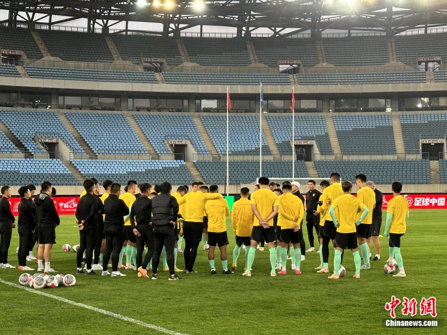 国足“换血”后首次亮相 再战越南队能否“复仇