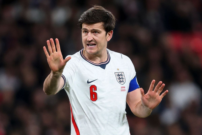 图赫尔直指马奎尔仅列英格兰中卫第五顺位引发