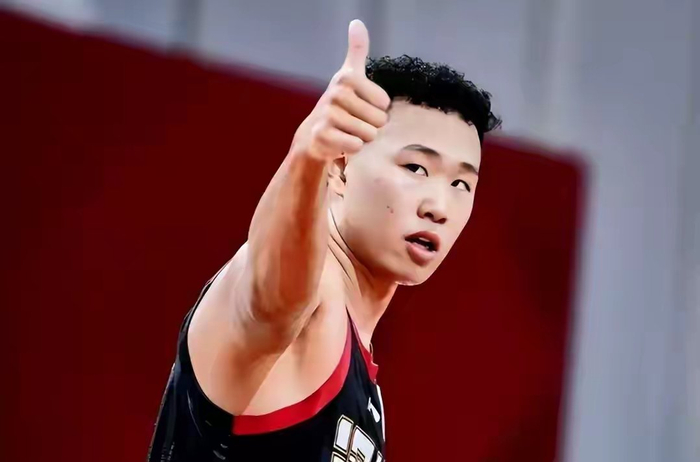 CBA常规赛六大奖项预测：贺希宁领跑MVP，萨林杰